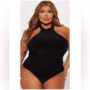 Never basic mock neck bodysuit